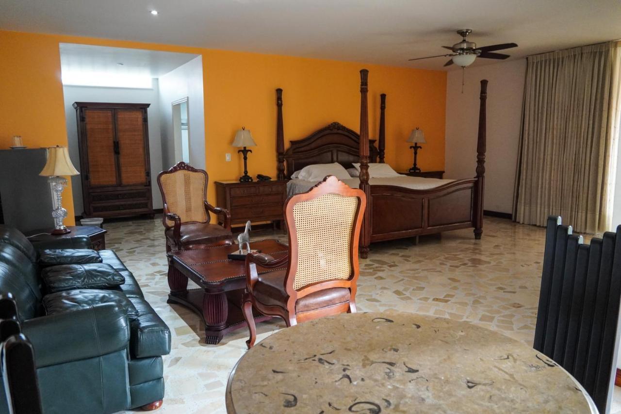 Hotel Boutique Villa Casuarinas Cali Exterior foto